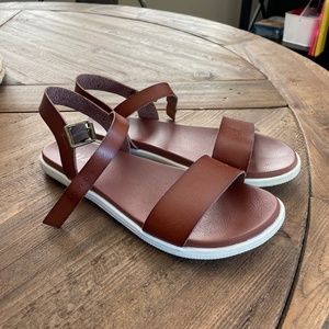 MIA Brown Sandals, 7.5